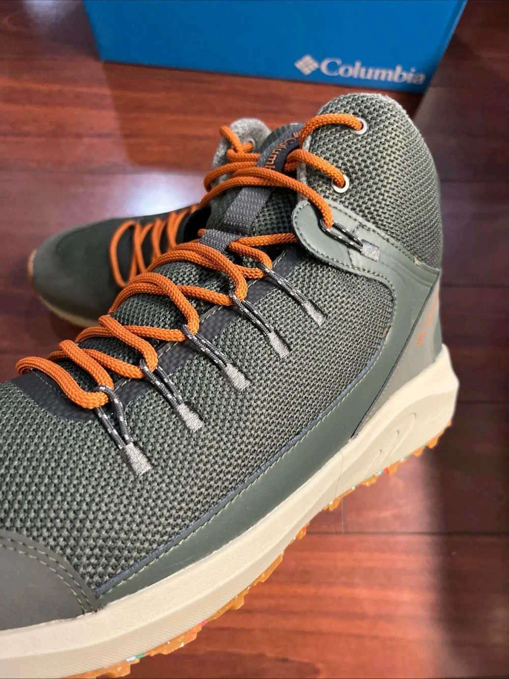 Mens 15 Columbia Trailstorm Mid Waterproof Boot Gravel Gray Hiking Trail New